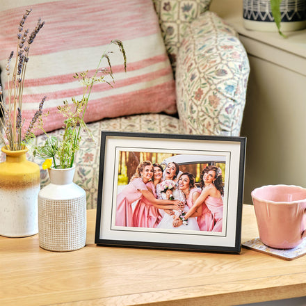 Vienna Black Line Photo Frames