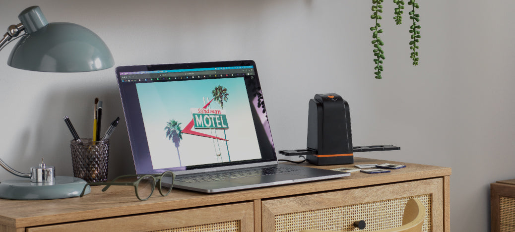 film and slide scanner